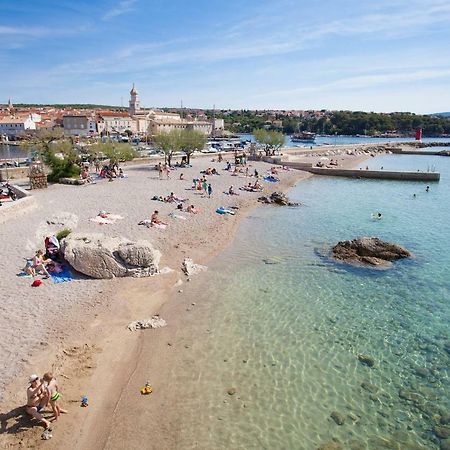 Rooms Miramare Krk Town Bagian luar foto